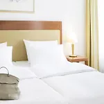 Novotel فندق