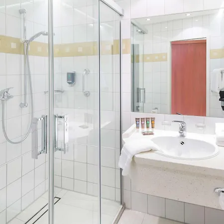 Novotel Hotel 4*