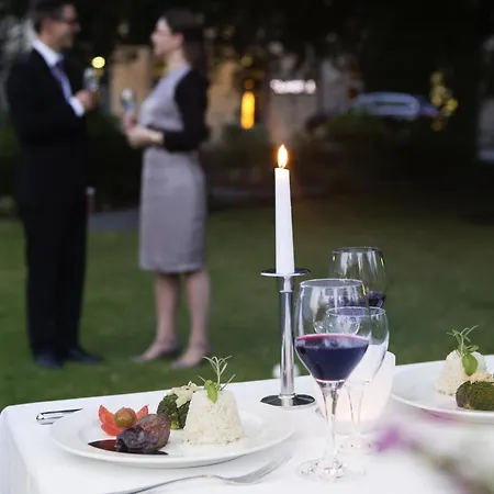 Отель Novotel Хильдесхайм