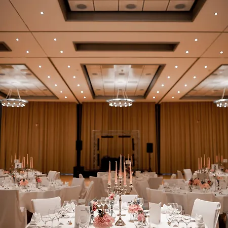Novotel Hotell 4*