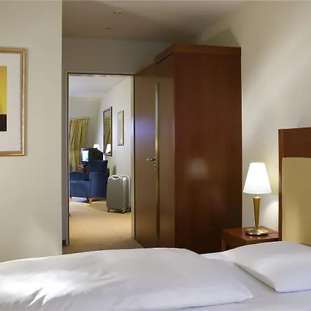 Отель Novotel 4*
