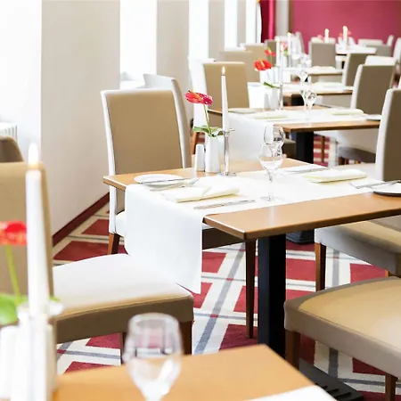 Novotel 4*