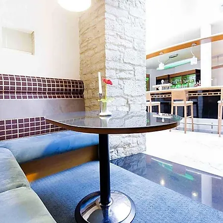 Novotel 4*