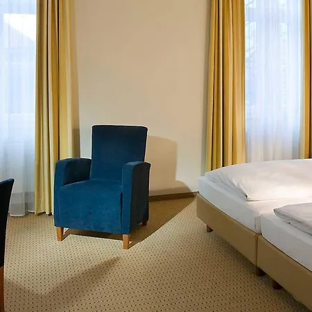 Novotel Hotel 4*