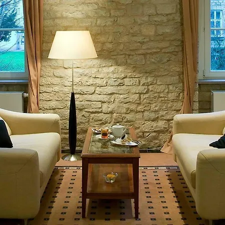 Novotel 4*