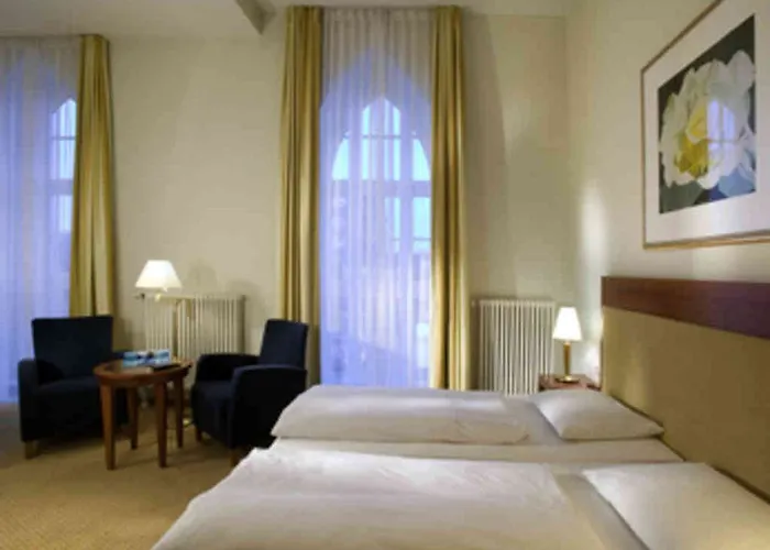 Novotel Hotel 4*